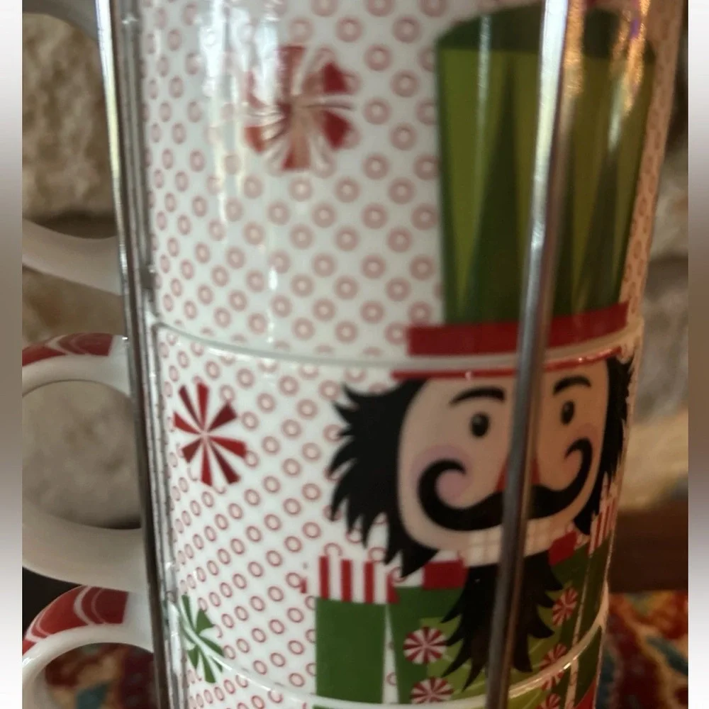 Pier 1 Christmas Nutcracker Stacking Mug Set‎ Of 4 Chrome Stand Coffee Hot Choc.